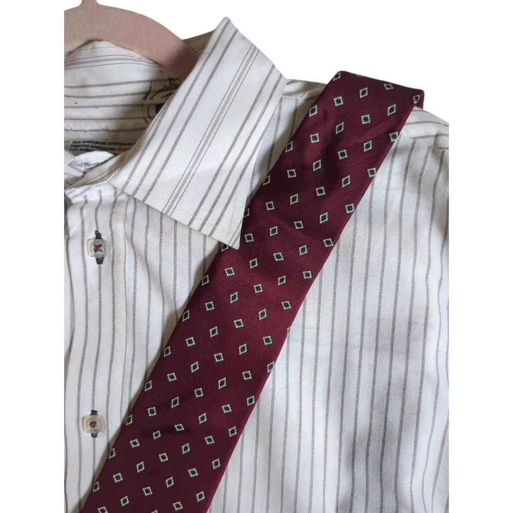 Vintage Etienne Aigner Men's Necktie Tie Red Pattern Geometric 100 %Silk